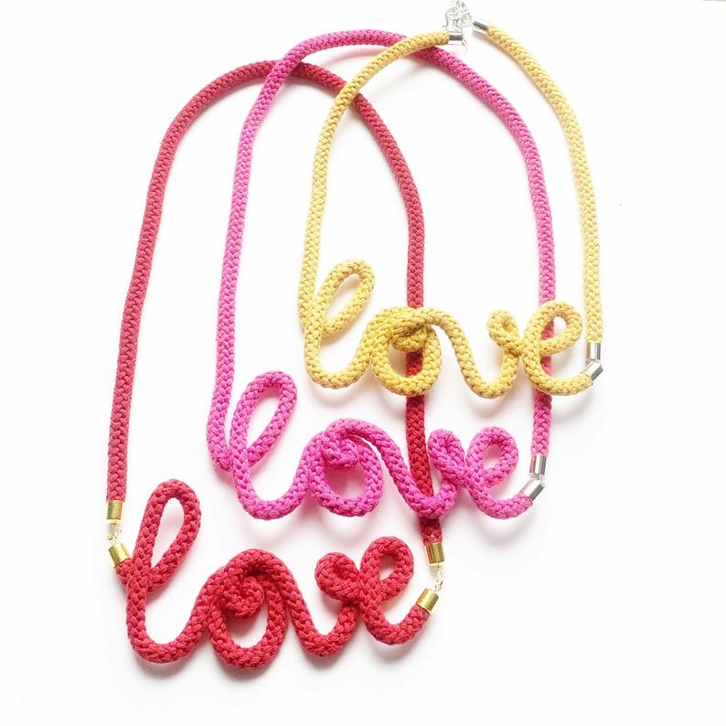 Love-Word-Necklace-img