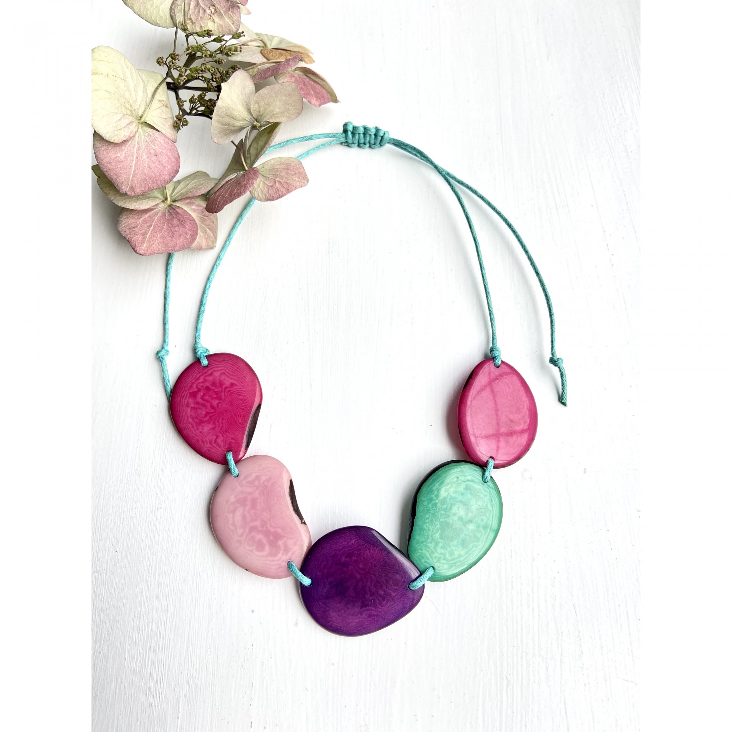 tagua-pink-motherdays-necklace-ethical-fairtrade